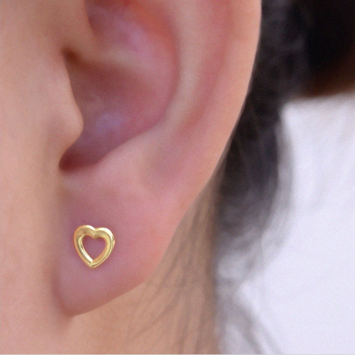 Small Open Heart Stud Earrings 6X6MM