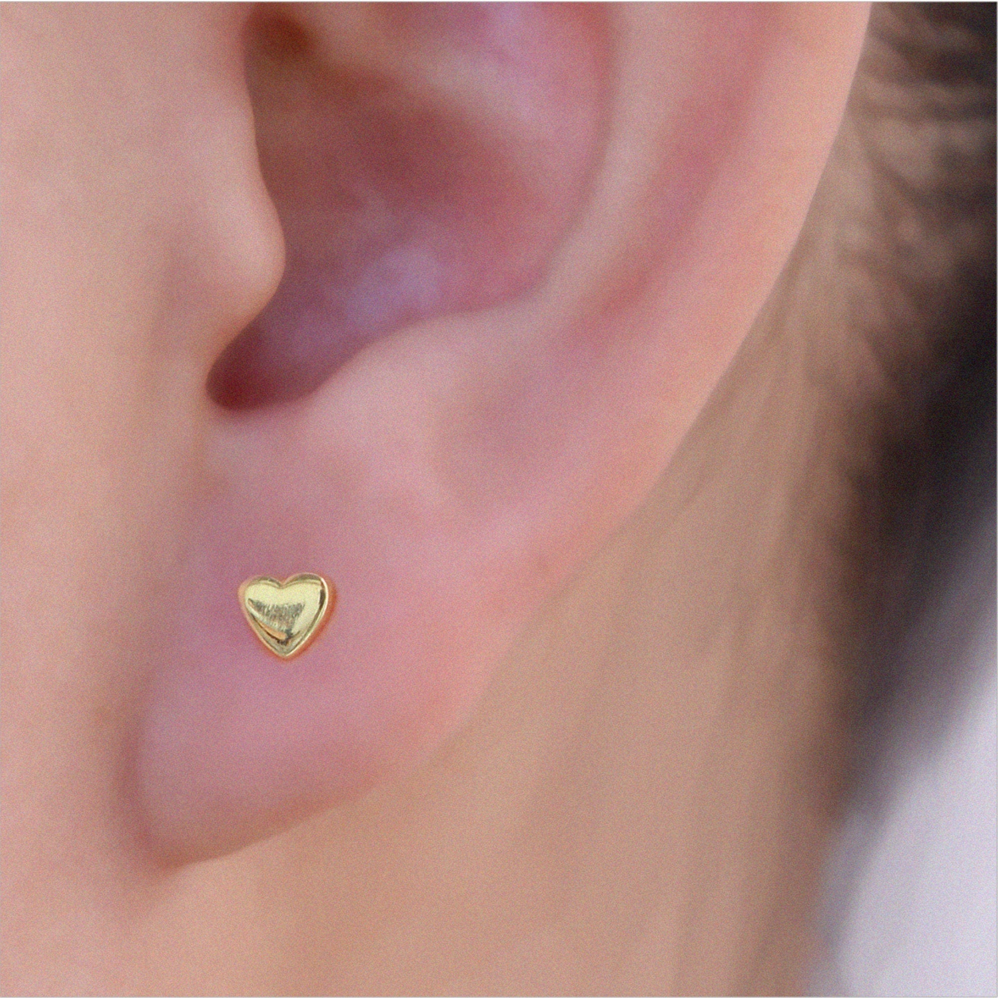 Cathy Waterman Platinum Tiny Diamond Heart Earrings